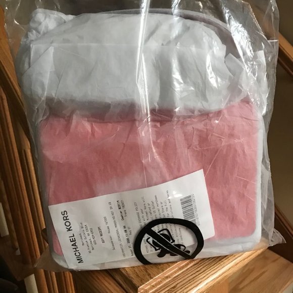 Michael Kors Mott Chain Shoulder Bag - Picture 3 of 3